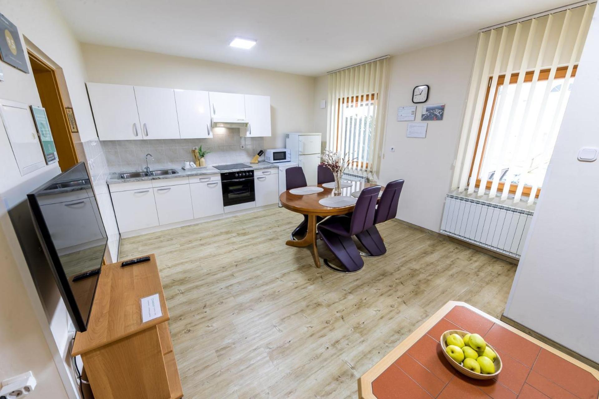 Zimzeleni Apartments Zreče Εξωτερικό φωτογραφία