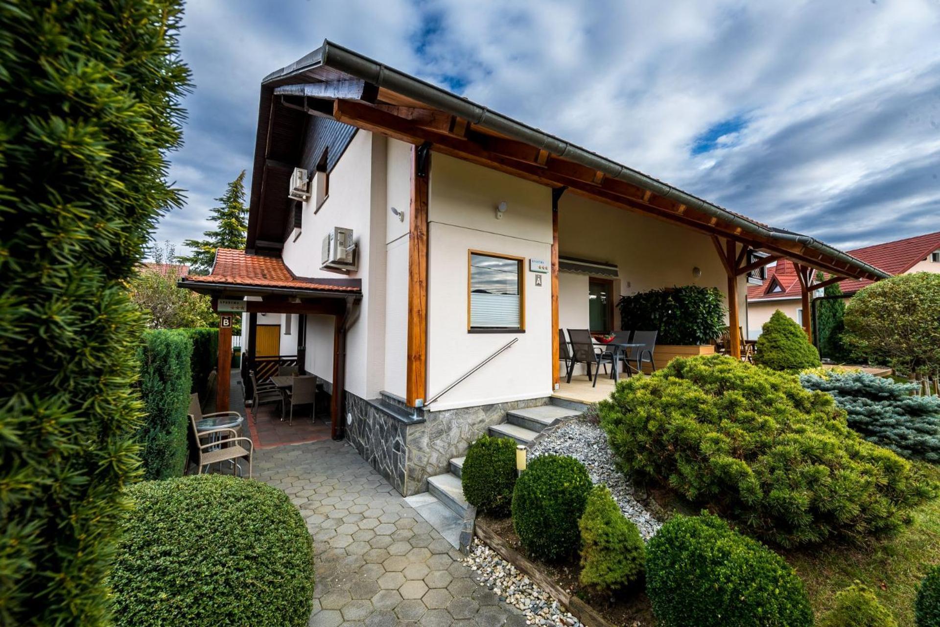 Zimzeleni Apartments Zreče Εξωτερικό φωτογραφία